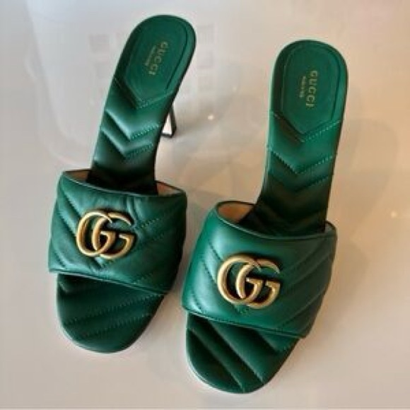 Gucci Marmont Green Leather Mule! - Picture 2 of 4
